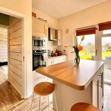- One Bedroom Self Contained Lägenhet Moate